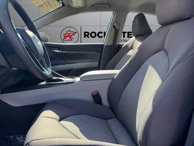 2019 Toyota Camry Hybrid LE FWD