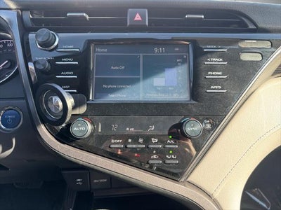 2019 Toyota Camry Hybrid LE FWD