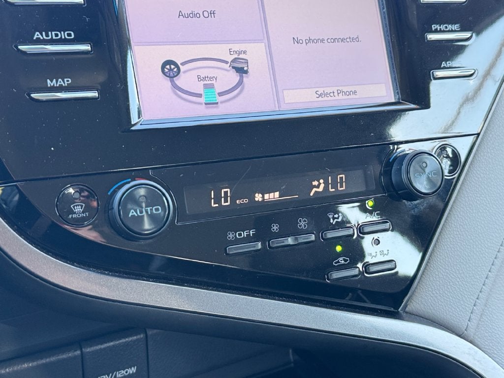 2019 Toyota Camry Hybrid LE FWD
