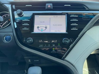 2019 Toyota Camry Hybrid LE FWD