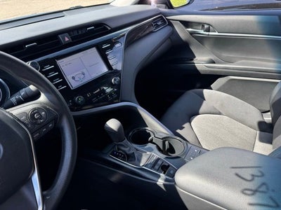 2019 Toyota Camry Hybrid LE FWD