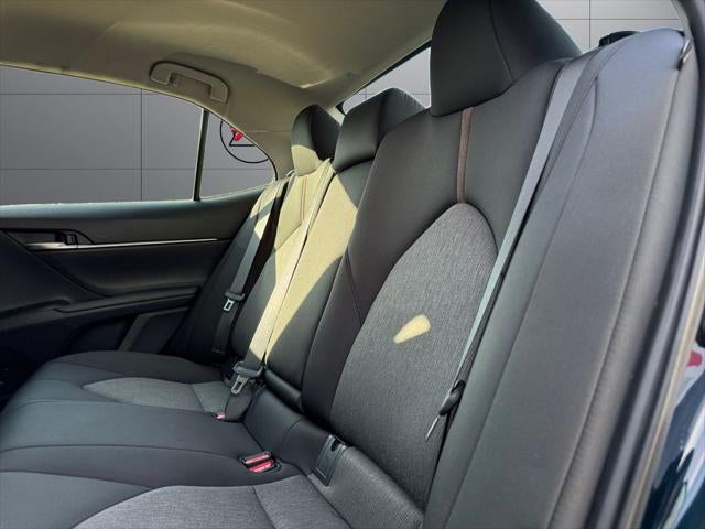 2019 Toyota Camry Hybrid LE FWD