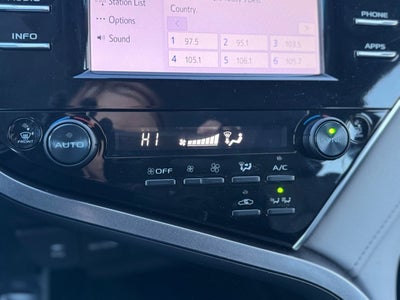 2018 Toyota Camry Hybrid LE FWD