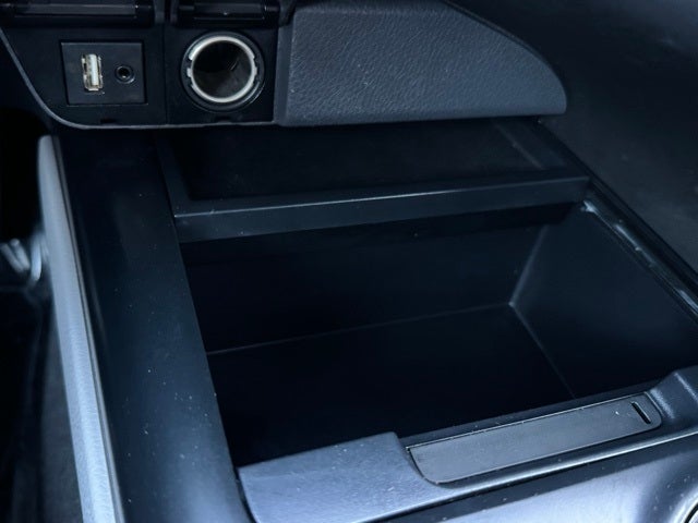 2018 Toyota Camry Hybrid LE FWD