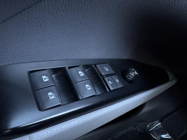 2018 Toyota Camry Hybrid LE FWD