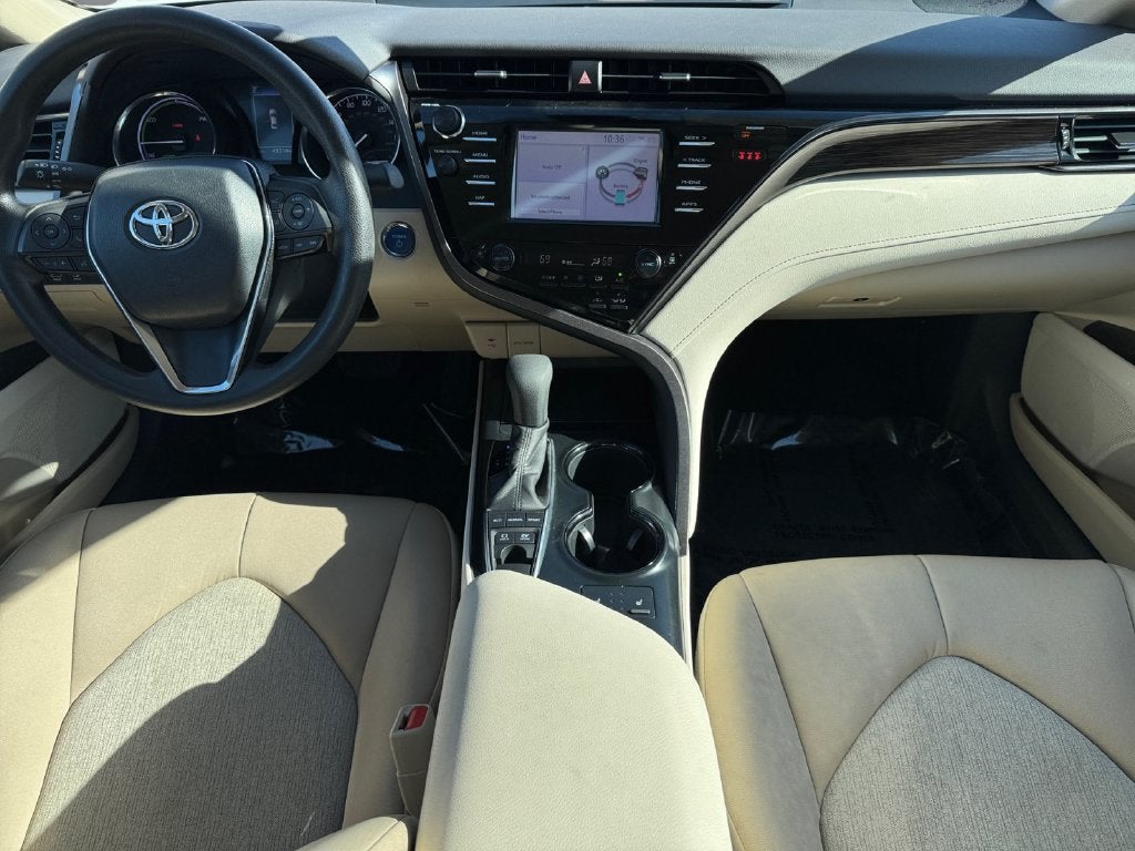 2019 Toyota Camry Hybrid LE FWD