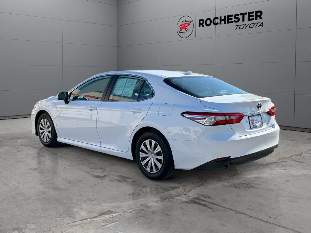 2019 Toyota Camry Hybrid LE FWD