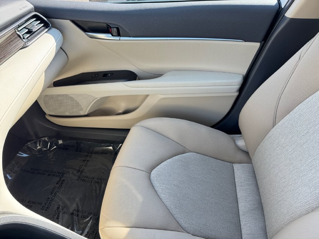 2019 Toyota Camry Hybrid LE FWD