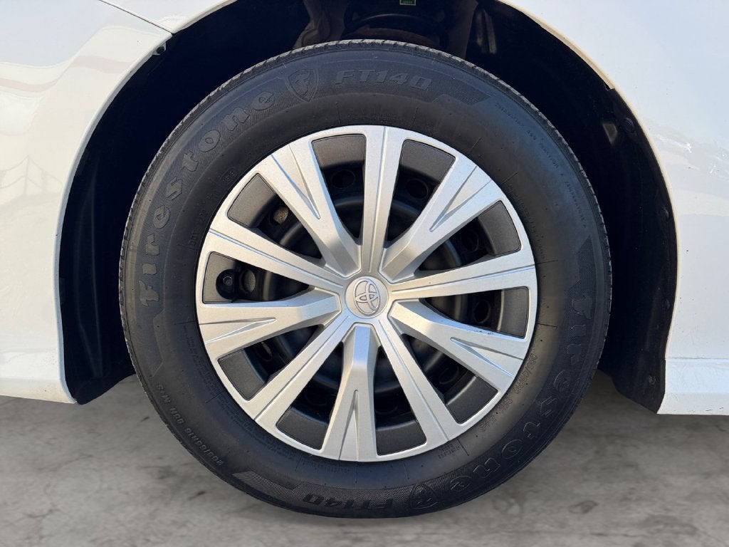 2019 Toyota Camry Hybrid LE FWD
