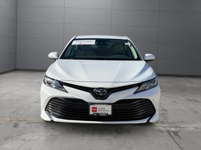 2019 Toyota Camry Hybrid LE FWD