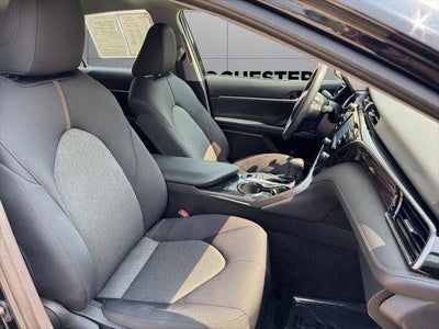 2019 Toyota Camry Hybrid LE FWD