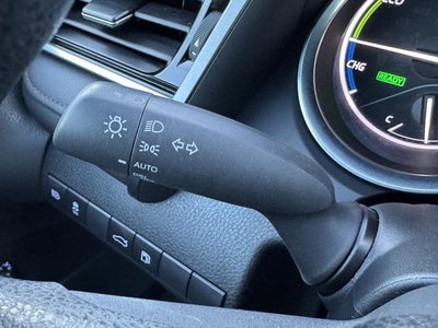 2018 Toyota Camry Hybrid LE FWD