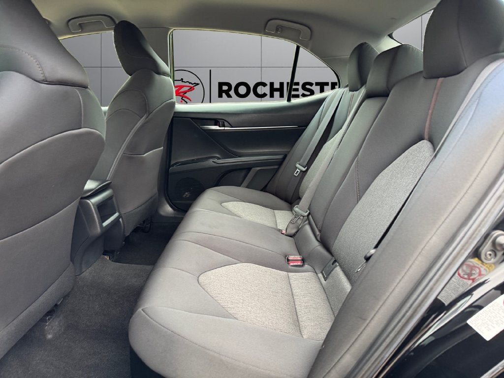 2019 Toyota Camry Hybrid LE FWD