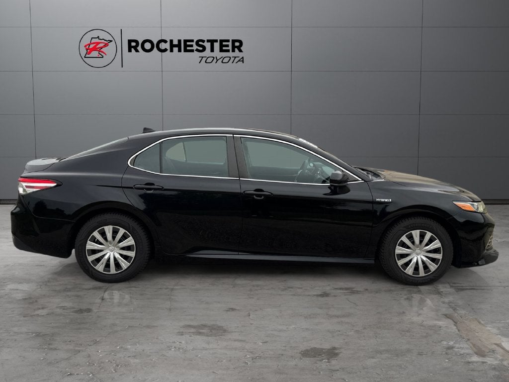 2019 Toyota Camry Hybrid LE FWD