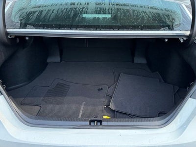 2018 Toyota Camry Hybrid LE FWD