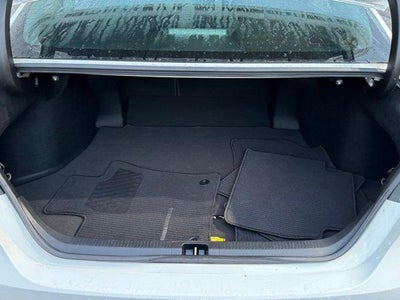 2018 Toyota Camry Hybrid LE FWD