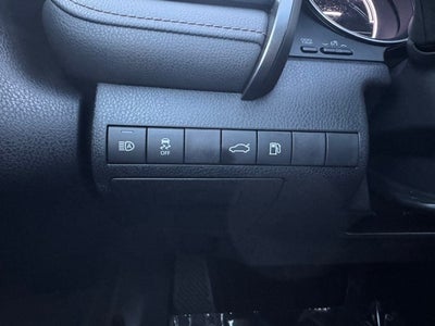 2018 Toyota Camry Hybrid LE FWD