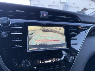 2018 Toyota Camry Hybrid LE FWD