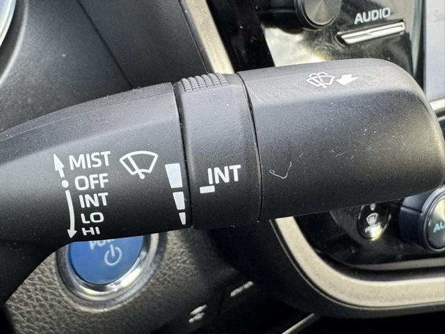 2018 Toyota Camry Hybrid LE FWD