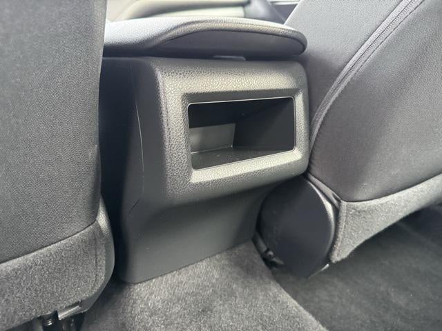 2018 Toyota Camry Hybrid LE FWD