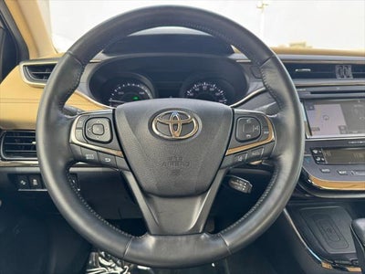 2018 Toyota Avalon Hybrid Limited FWD
