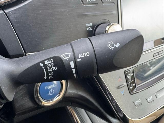 2018 Toyota Avalon Hybrid Limited FWD