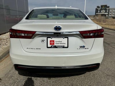 2018 Toyota Avalon Hybrid Limited FWD