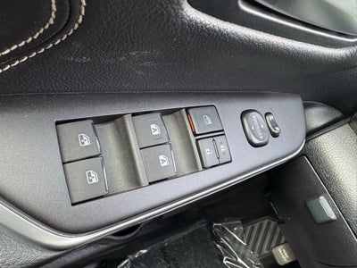 2017 Toyota Camry Hybrid XLE FWD