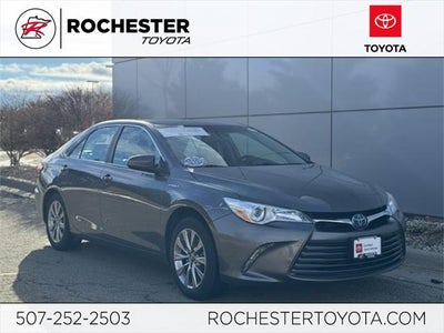 2017 Toyota Camry Hybrid XLE FWD