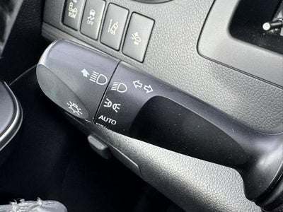 2017 Toyota Camry Hybrid XLE FWD