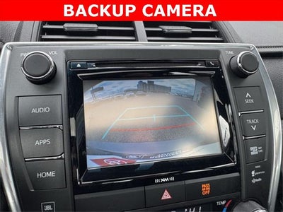 2017 Toyota Camry Hybrid XLE FWD