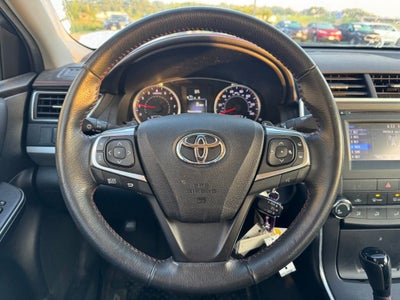 2017 Toyota Camry SE FWD