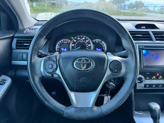 2012 Toyota Camry SE FWD