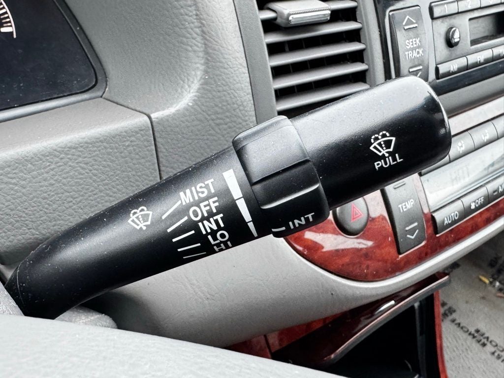 2005 Toyota Camry XLE FWD