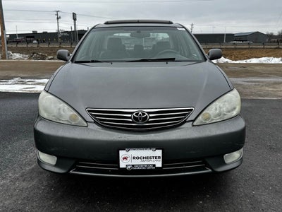 2005 Toyota Camry XLE FWD