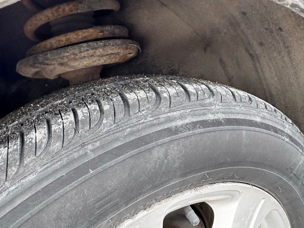 2005 Toyota Camry XLE FWD