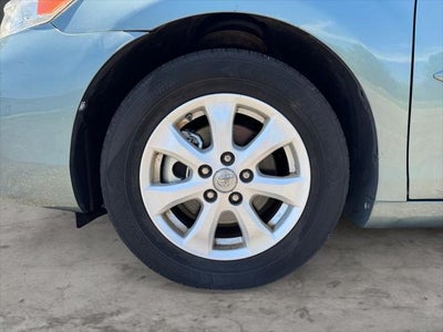 2011 Toyota Camry LE FWD