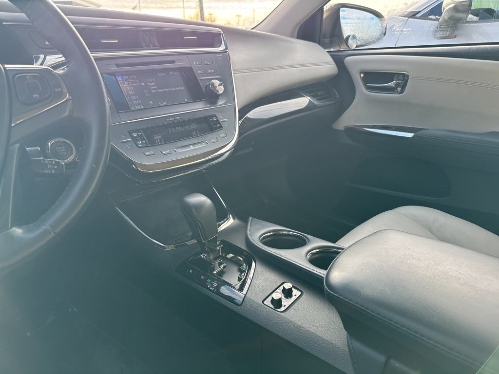 2014 Toyota Avalon XLE FWD