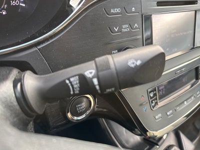 2014 Toyota Avalon XLE FWD