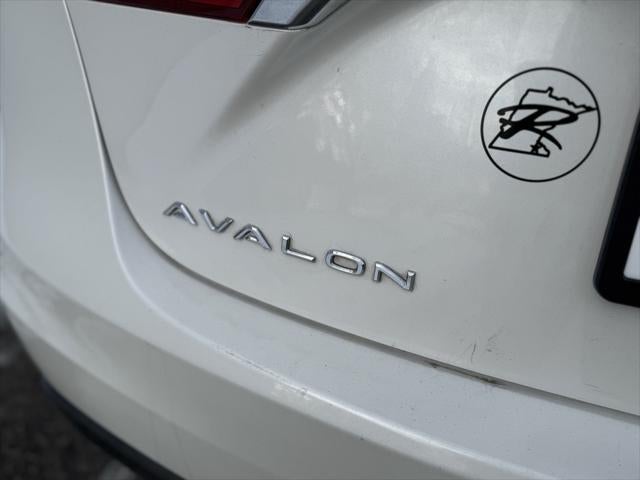 2014 Toyota Avalon XLE FWD