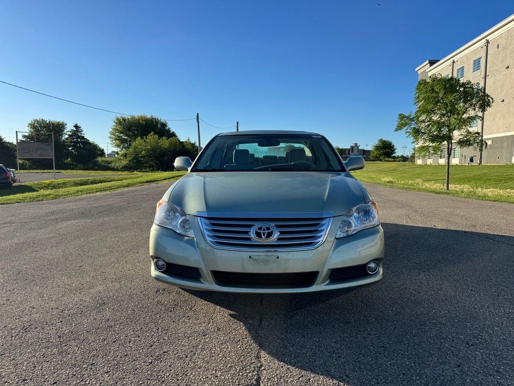 2009 Toyota Avalon XLS FWD