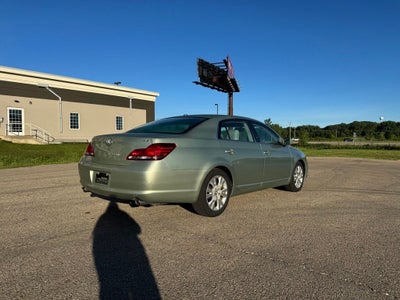 2009 Toyota Avalon XLS FWD