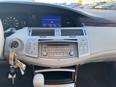 2009 Toyota Avalon XLS FWD