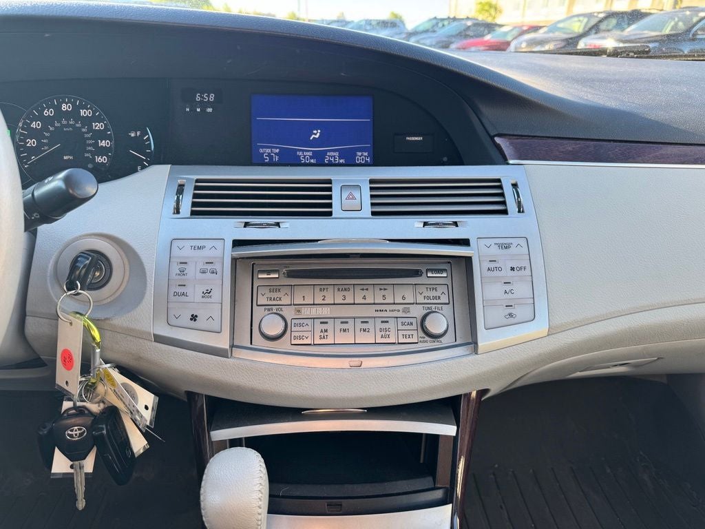 2009 Toyota Avalon XLS FWD