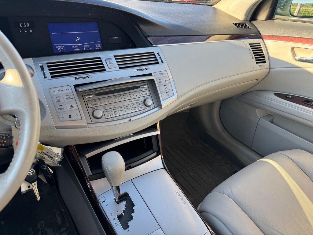 2009 Toyota Avalon XLS FWD