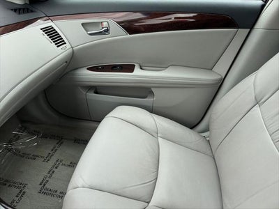 2009 Toyota Avalon XLS FWD