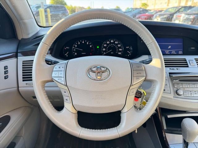 2009 Toyota Avalon XLS FWD