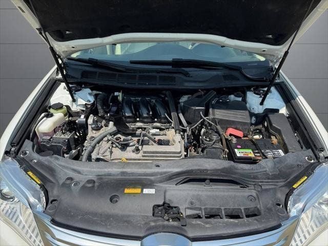 2012 Toyota Avalon Limited FWD