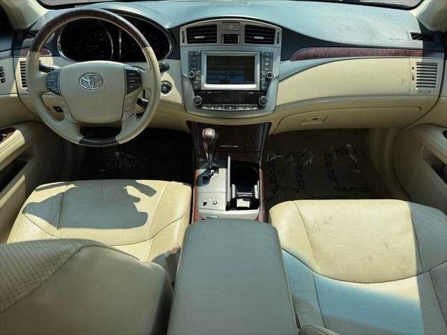2012 Toyota Avalon Limited FWD