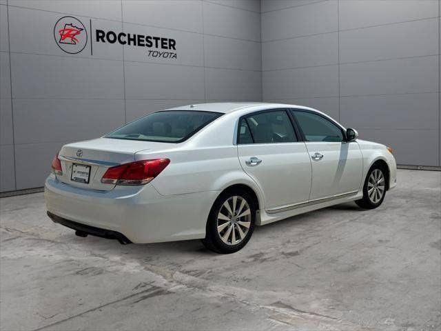 2012 Toyota Avalon Limited FWD